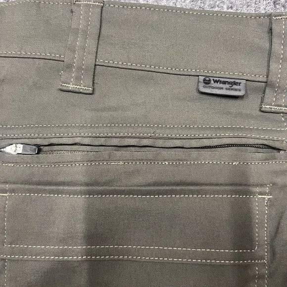 Wrangler Pants Mens 40x30 Outdoor Series Hiking Double Heel Utility Stretch EUC - Picture 8 of 10